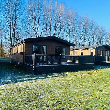 Loki'S Retreat Lodge With Hot Tub York Luaran gambar