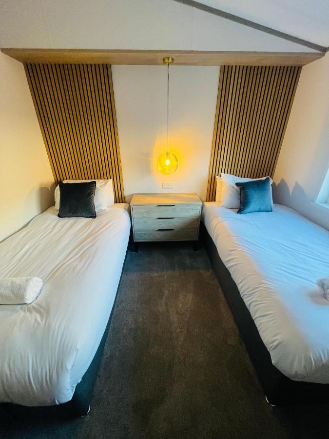 Loki'S Retreat Lodge With Hot Tub York Luaran gambar